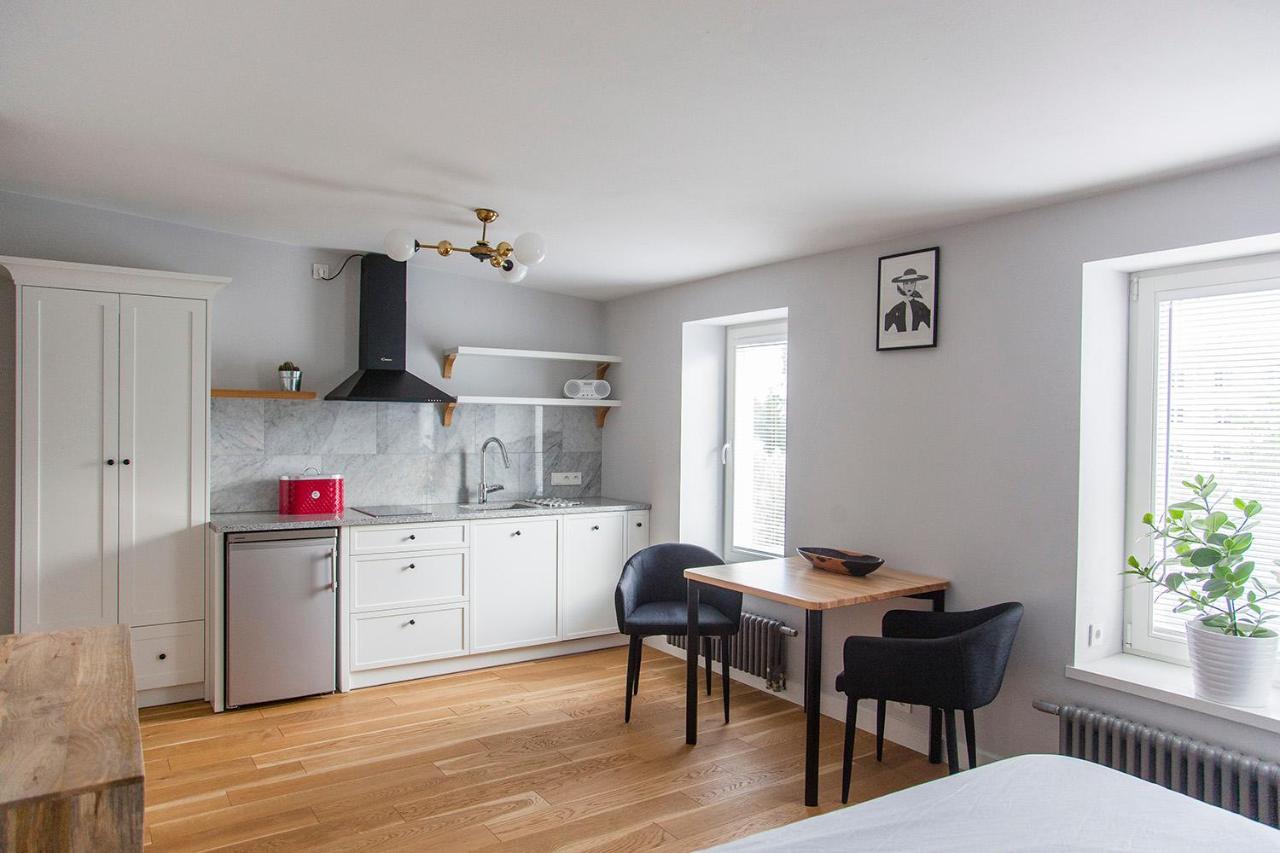 Stare Bielany Apartments Varşovia Exterior foto
